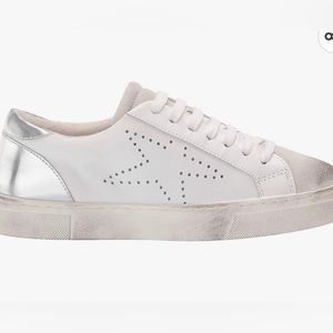 Steve Madden Rezume 7 M